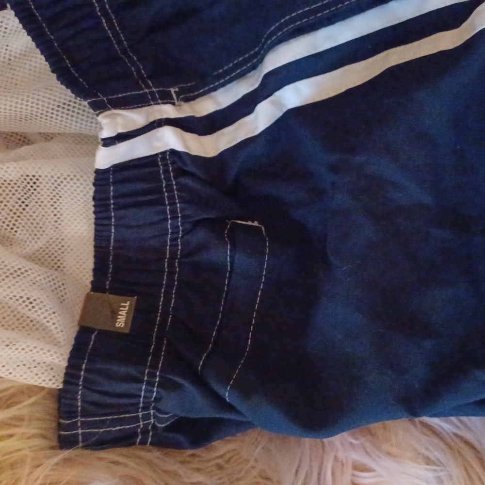 NWT MENS SWIM TRUNKS - Picture 5 of 5